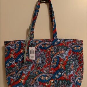 New Vera Bradley Multicolor Floral Tote
